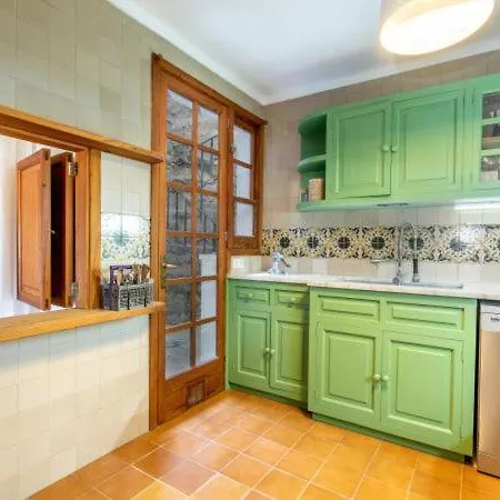 Sleeps 6 With Wifi *