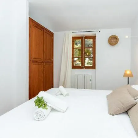 Sleeps 6 With Wifi * Pollenca