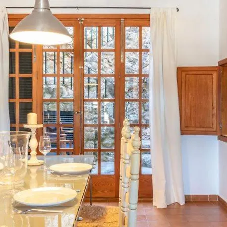 Villa Sleeps 6 With Wifi Pollenca